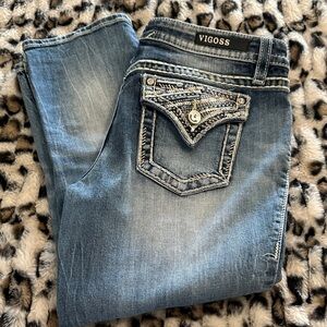 Vigoss Women's Denim capri 7/8 heritage fit Jeans with Embellished Pocket